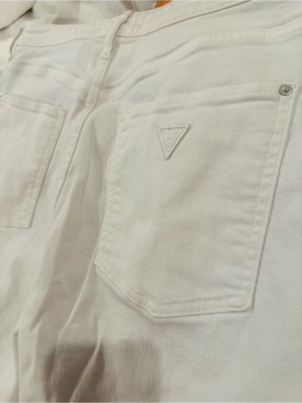 Classic GUESS White Wide-Leg Women’s Ankle Cropped Jeans Size 31 - Picture 8 of 8